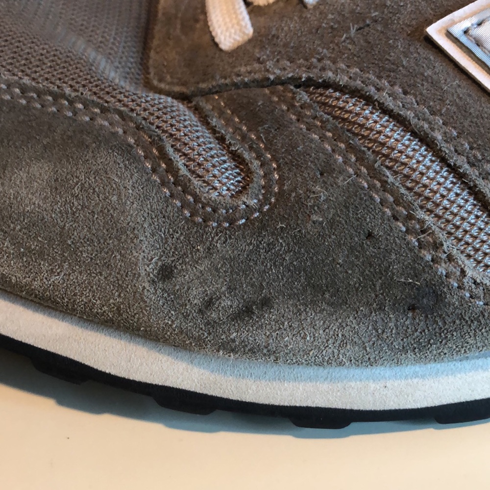 New Balance Gray Sneakers Shoes - Picture 14 of 14